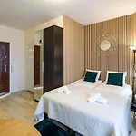 Modern Apartment In Best Location